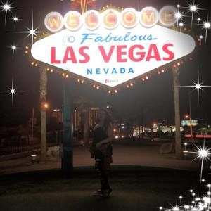 Meet your Posher, Monique